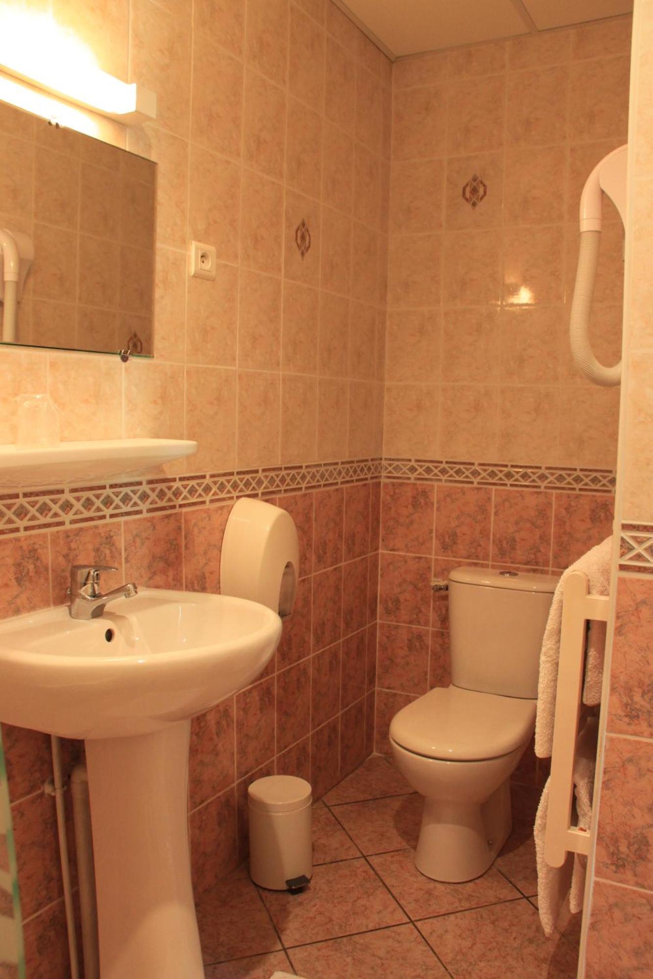 Hotel Acapulco Lourdes Eksteriør billede